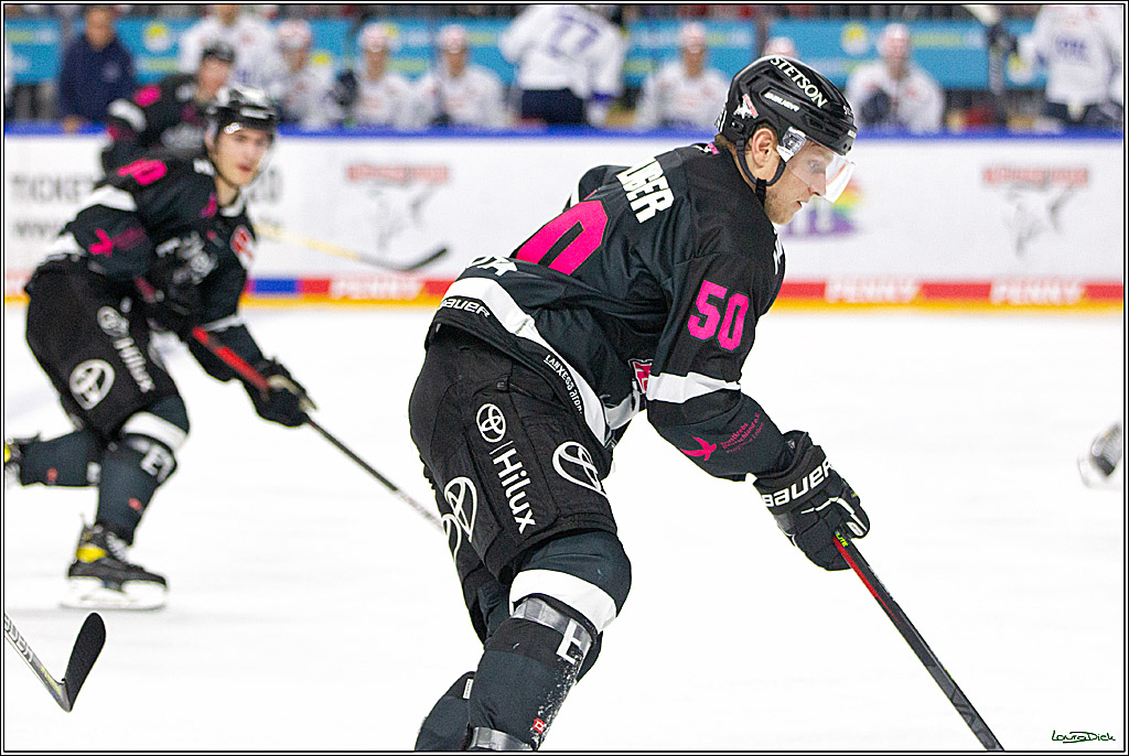 PENNY DEL;  Koelner Haie - Schwenninger Wild Wings; Koeln, 08.10.2021